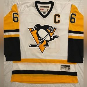 CCM Heroes of Hockey Mario Lemieux jersey (Pittsburgh Penguins)